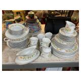 Floral Generation Exquisite China Set