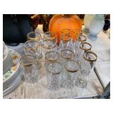 Gold Accent Glass Set