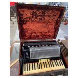 Scamdoll Vintage Accordion