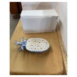 Blue and White New Gift Pineapple