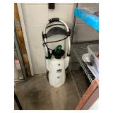 3 Gallon Cart Sprayer