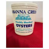 Urbanna Creek Vintage Plastic Oyster Can