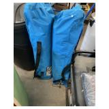 2 Folding Lawn Chairs
