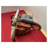 Homelite Super XL Chainsaw