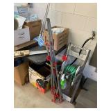 6 Pipe Clamps