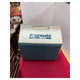 Vintage Playmate by Igloo