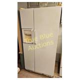 Vintage RCA No-Frost Refrigerator-Freezer - Model