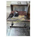 Vintage Propane-Fueled Griddle Grill with Baking S