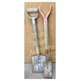 Vintage Garden Tools Set: Classic Shovel and Fork