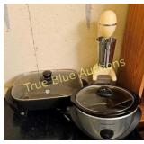 Vintage Kitchen Appliance Lot: Hamilton Beach Slow