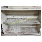 Sturdy Metal 3-Shelf Shop Unit - Perfect for Organ