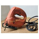Black & Decker JS515 Jigsaw - Precision Cutting To