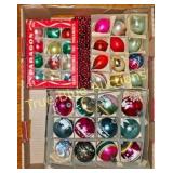 Vintage Glass Christmas Ornaments Collection - Par
