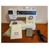 Vintage Singer Sewing Machine with Manual - Perfec