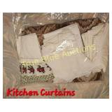 Charming Vintage Kitchen Curtains and Drapes Set