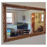 Elegant Vintage Ornate Mirror with Intricate Frame