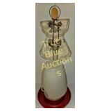 Charming Vintage Kitchen Decor: Handcrafted Chicke