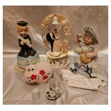 Charming Vintage Collectibles: A Nostalgic Ensembl