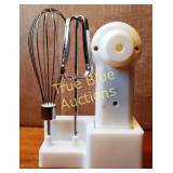 Electric Hand Mixer with Whisk and Beater Attachme