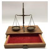 VTG. MERCHANT BALANCE SCALES FOR TRADING