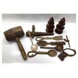 19th & 20th CENTURY PRIMITIVE TOOLS AND UTENSILS