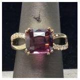 14KT YELLOW GOLD GARNET & DIAMOND RING, SIZE 6.75,