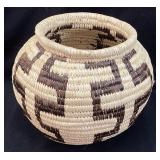 NATIVE AMERICAN CHEROKEE BASKET, 6in H