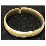 14KT GOLD BANGLE BRACELET, 18.4 GRAMS TOTAL WEIGHT