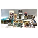 ASSORTED LOT OF SPORTSCARDS, VINTAGE NY GIANTS