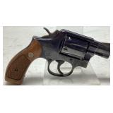 SMITH & WESSON .38cal SPECIAL REVOLVER w HOLSTER