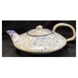 WAYMON COLE POTTERY TEAPOT, MARKED WC 85