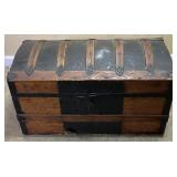 VTG. METAL TOP TRUNK, LEOPARD PRINT TRAY, 30in L