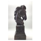 WONDERFUL DARK HORSE BUST