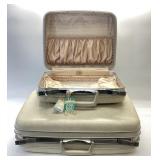 VINTAGE HARD SHELL SAMSONITE SILHOUETTE LUGGAGE