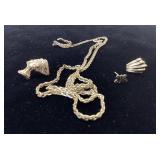 14K GOLD LOT 4.57 GRAMS CHAIN, EARRINGS