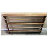 VTG. OAK WOOD WALL PLATE DISPLAY RACK