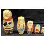 VINTAGE 5 PIECE RUSSIAN NESTING DOLL