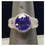 18KT WHITE GOLD TANZANITE & DIAMOND RING, SIZE