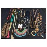 ASSORTED COSTUME JEWELRY, KINSLEY ARMELLE, CATOï¿½S