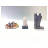 QUARTZ FOO DOG, SOAPSTONE CALLIGRAPHY DOUBLE