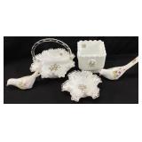 (5) VTG. FENTON VIOLETS IN THE SNOW HAND PAINTED