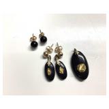 VINTAGE BLACK AND GOLD NUGGET EARRINGS AND