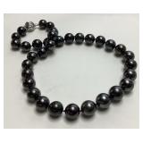 TAHITIAN PEARL NECKLACE w 14KT WHITE GOLD CLASP,