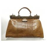 VTG. AMELIA BERKO ITALIAN LEATHER HANDBAG