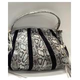 AIMEE KESTENBERG TUSCANY HOBO BAG SOFT GREY