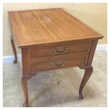 VTG. HENREDON QUEEN ANNE SOLID WALNUT 1 DRAWER