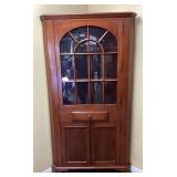 SOUTHERN FEDERAL STYLE MAHOGANY CORNER CABINET