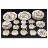 VINTAGE ROYAL DOULTON PEKIN PORCELAIN PLATE SET