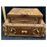 VTG. HANDCRAFTED TRAMP ART FOLK ART WOODEN BOX