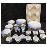 BING & GRONDAHL BLUE SEAGULL DINNERWARE SET,